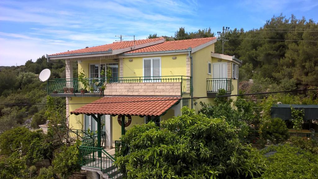 Apartments Mornar Poljica  Dış mekan fotoğraf