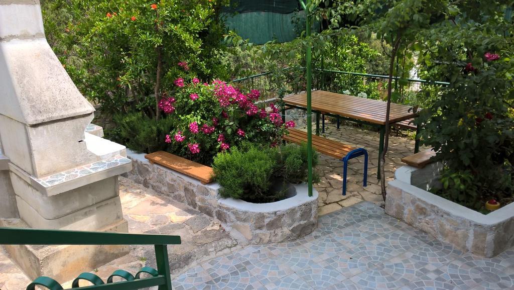 Apartments Mornar Poljica  Dış mekan fotoğraf